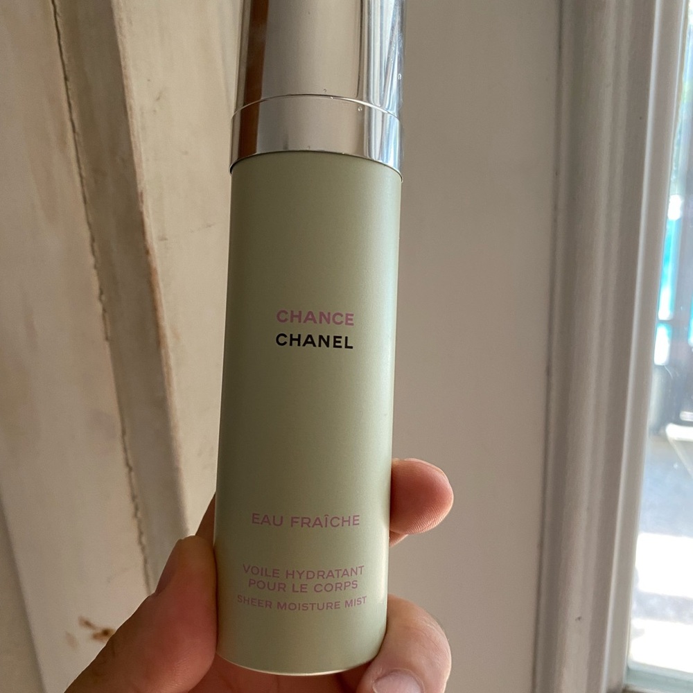 CHANEL Chance Eau Fraîche Body Mist - Green and Silver